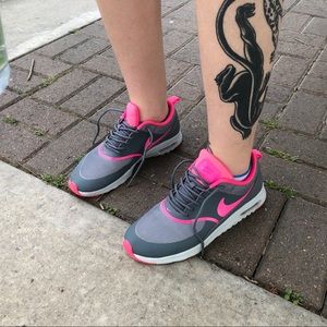 🌷SALE🌷 Nike Air Max Thea